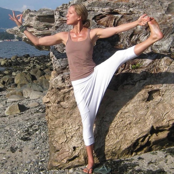 Downtown Betty Drop Crotch Dhotti Pant in Black *Like New* Size XS NWOT - Picture 4 of 4